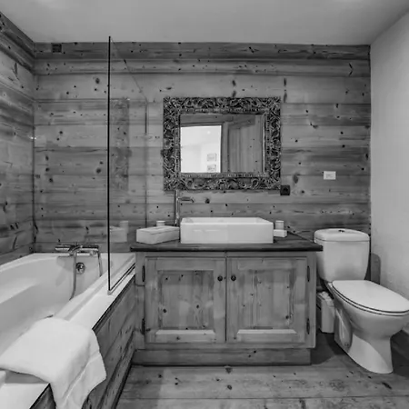 Alloggio in famiglia Chalet With Sauna And Outdoor Jacuzzi Chamonix