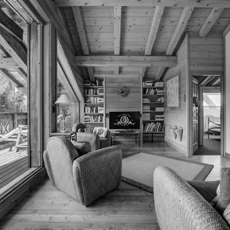 Homestay Chalet With Sauna And Outdoor Jacuzzi Chamonix